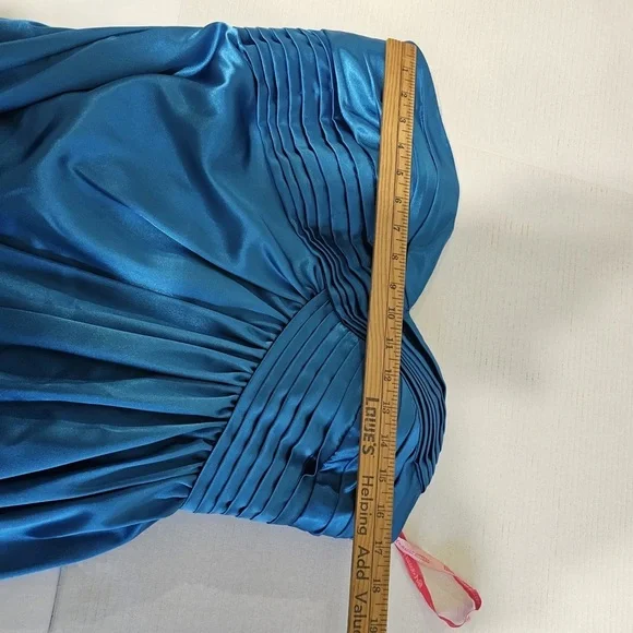 Flirt Maggie sitters, Chic Blue Dress - Picture 4 of 15